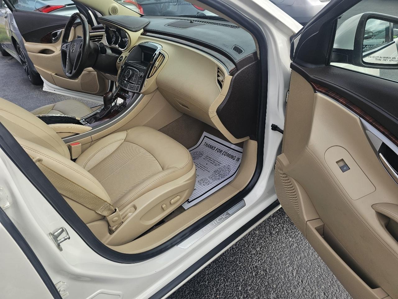 Buick LaCrosse CXL FWD 2010