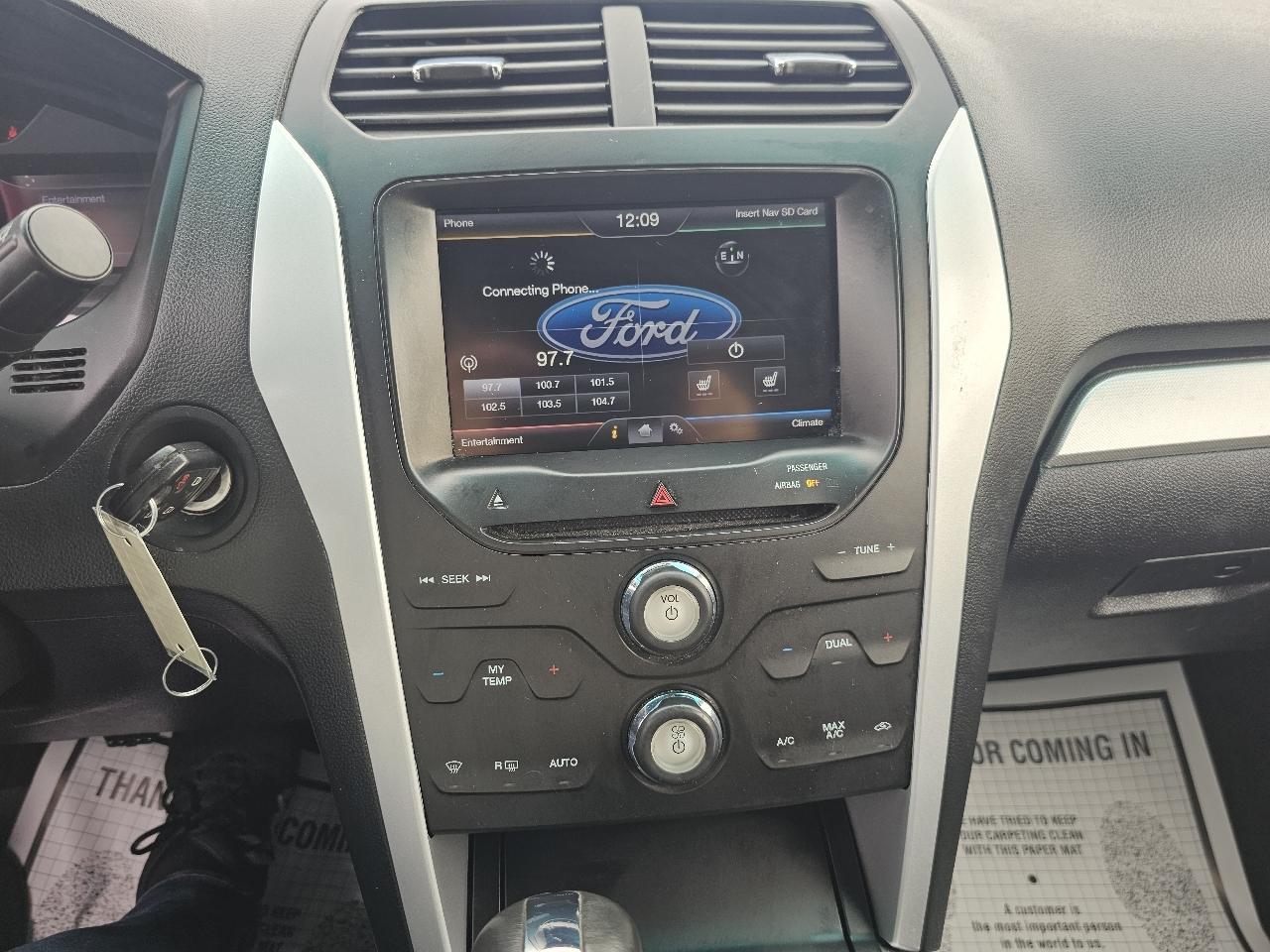 Ford Explorer XLT FWD 2014