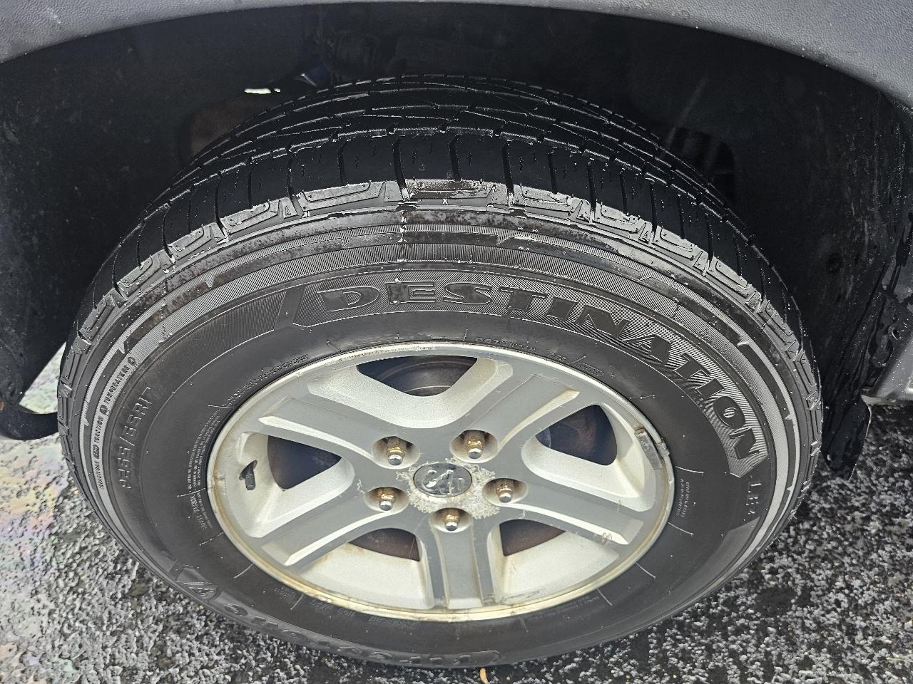 Dodge Dakota SLT Crew Cab 4WD 2010