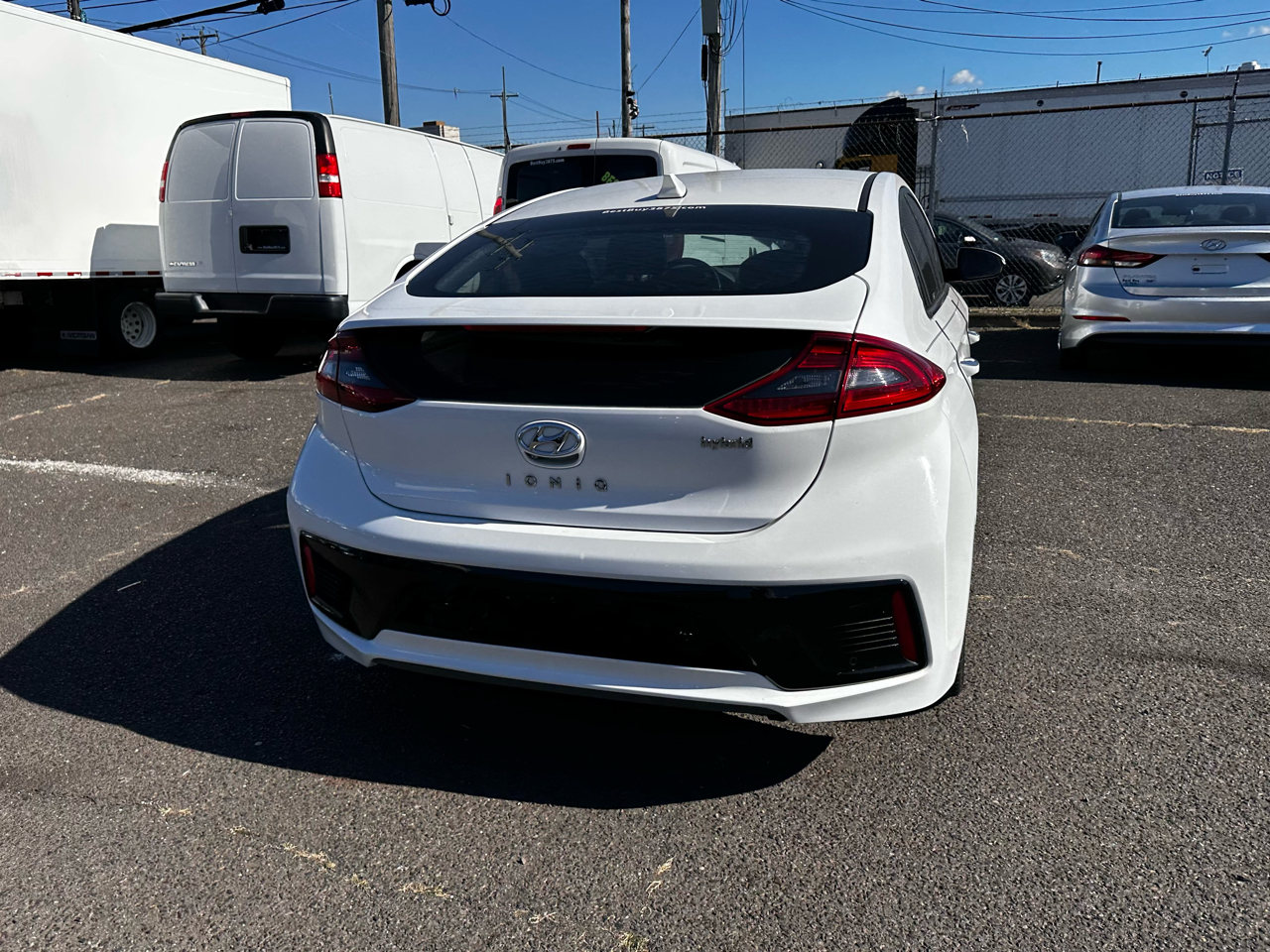 Hyundai Ioniq Hybrid  2018