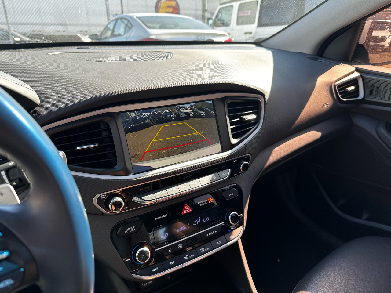 Hyundai Ioniq Hybrid  2018