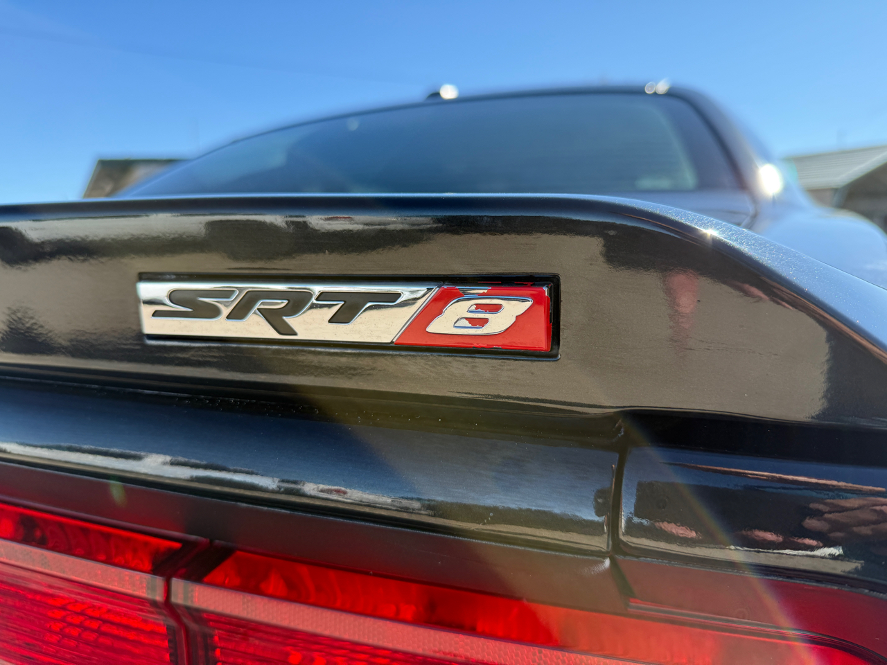 Dodge Challenger 2dr Cpe SRT8 2010 Dodge Challenger 2dr Cpe SRT8 2010