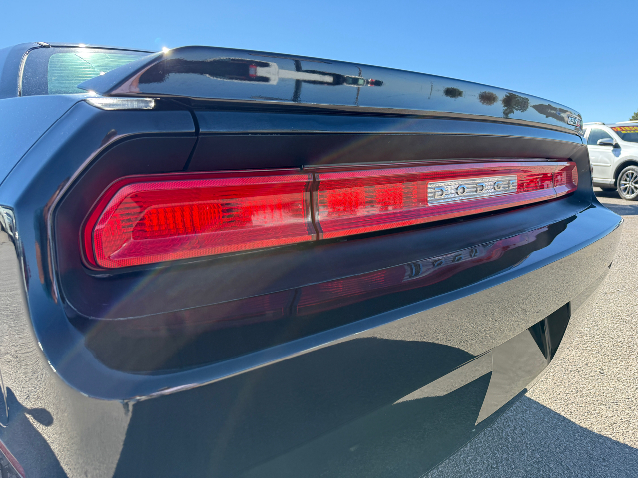 Dodge Challenger 2dr Cpe SRT8 2010 Dodge Challenger 2dr Cpe SRT8 2010