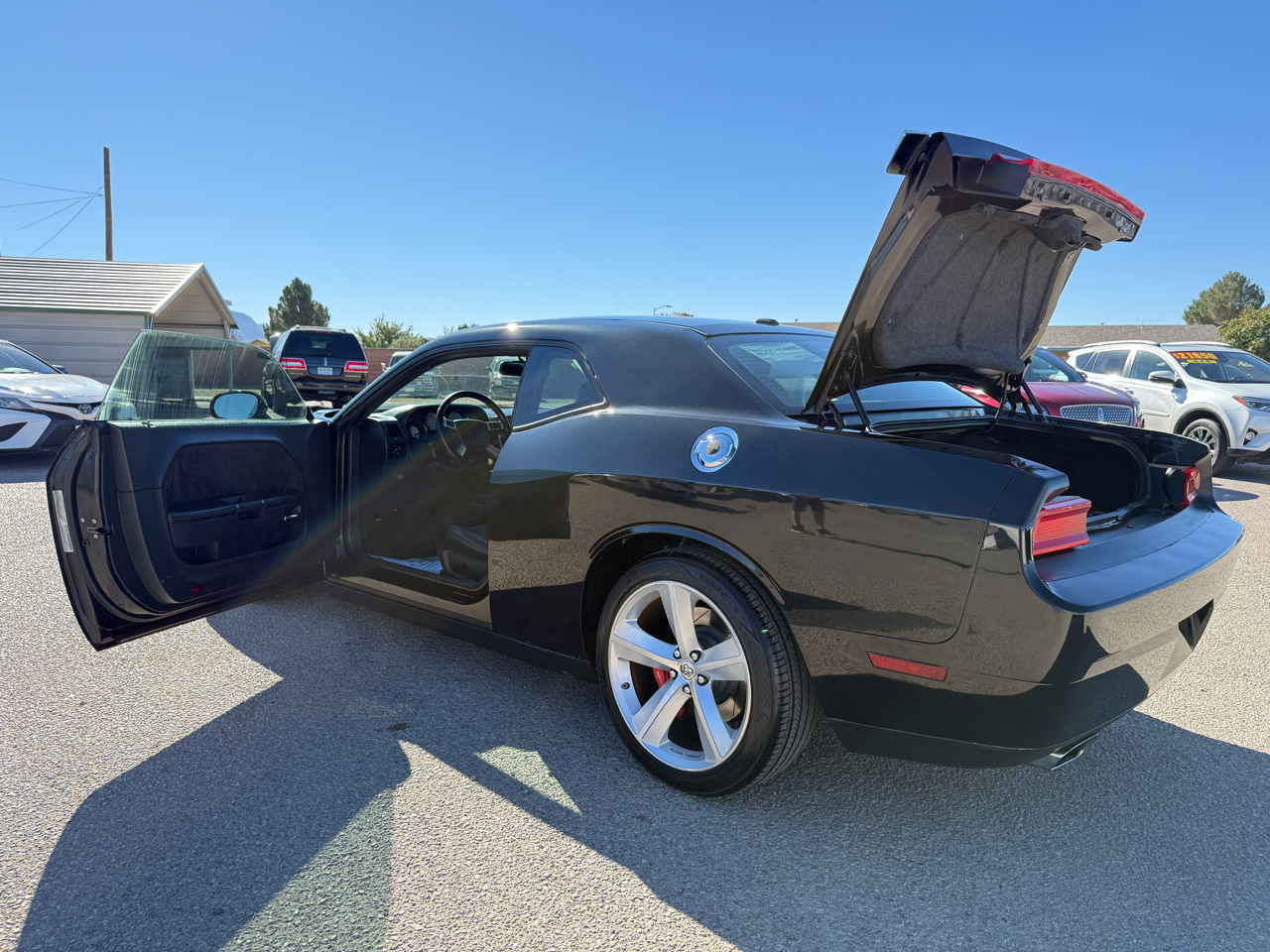 Dodge Challenger 2dr Cpe SRT8 2010 Dodge Challenger 2dr Cpe SRT8 2010