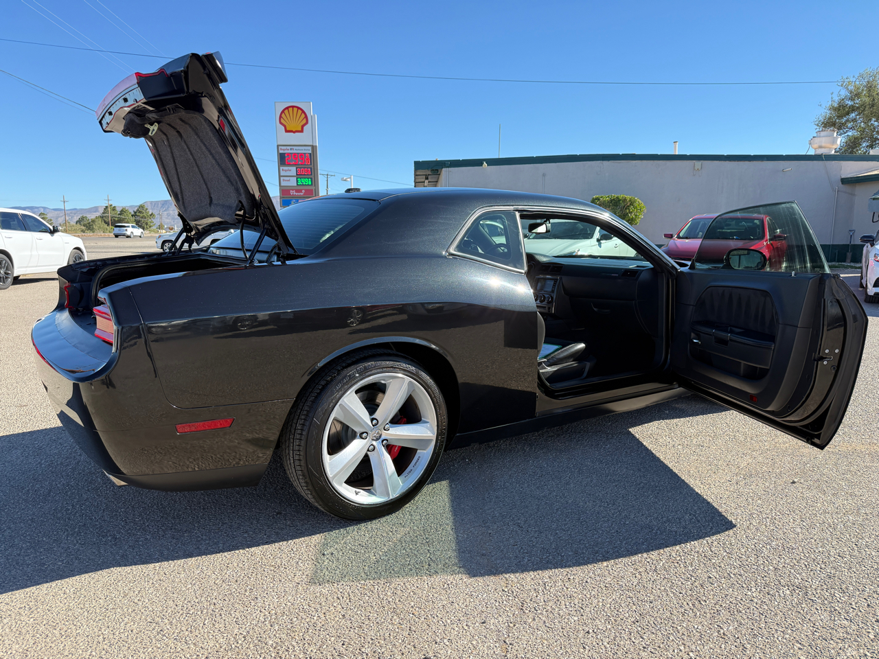 Dodge Challenger 2dr Cpe SRT8 2010 Dodge Challenger 2dr Cpe SRT8 2010
