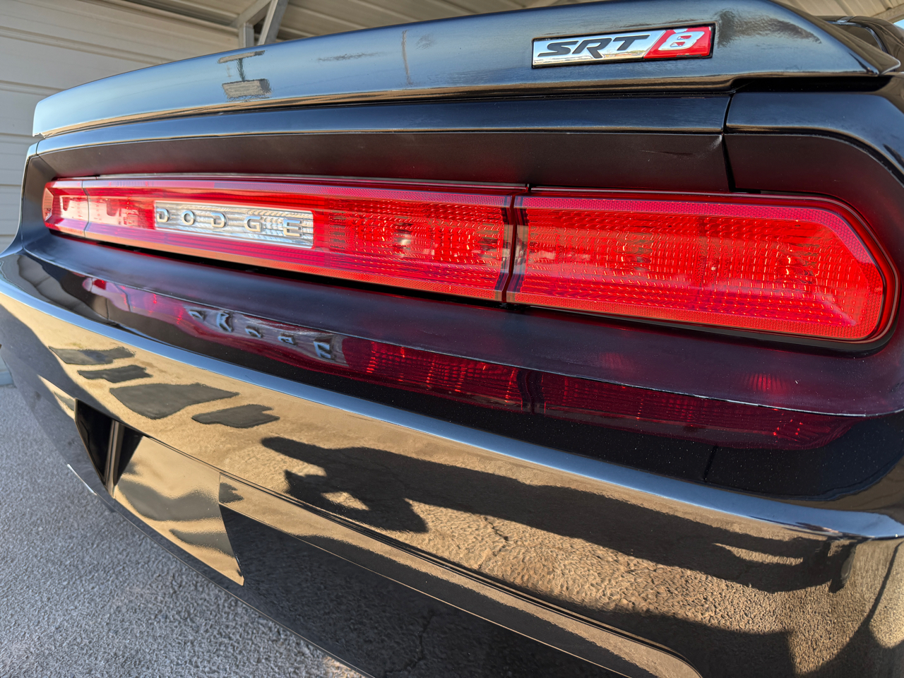 Dodge Challenger 2dr Cpe SRT8 2010 Dodge Challenger 2dr Cpe SRT8 2010