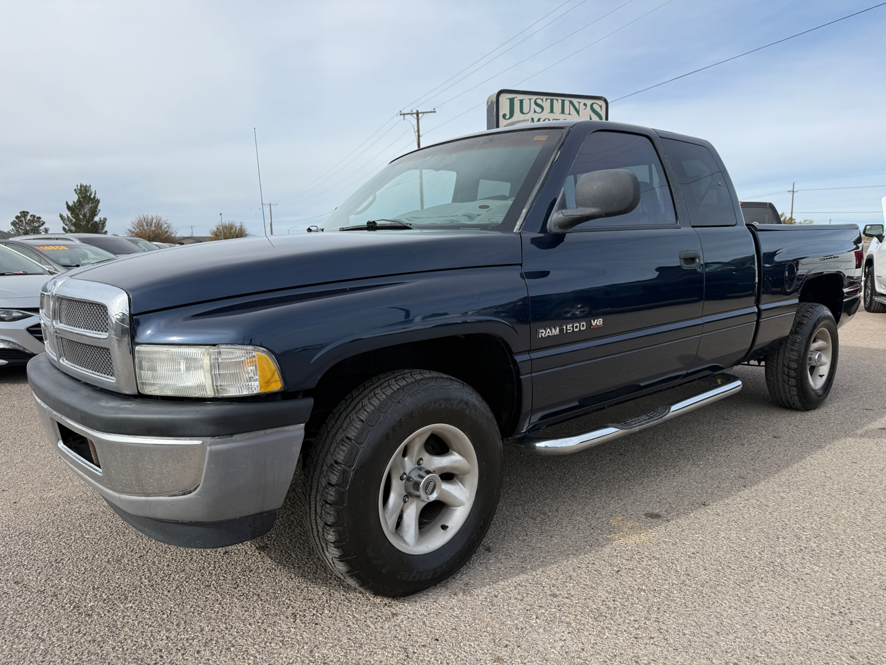 2000 Dodge Ram 1500 2dr Club Cab 139" WB