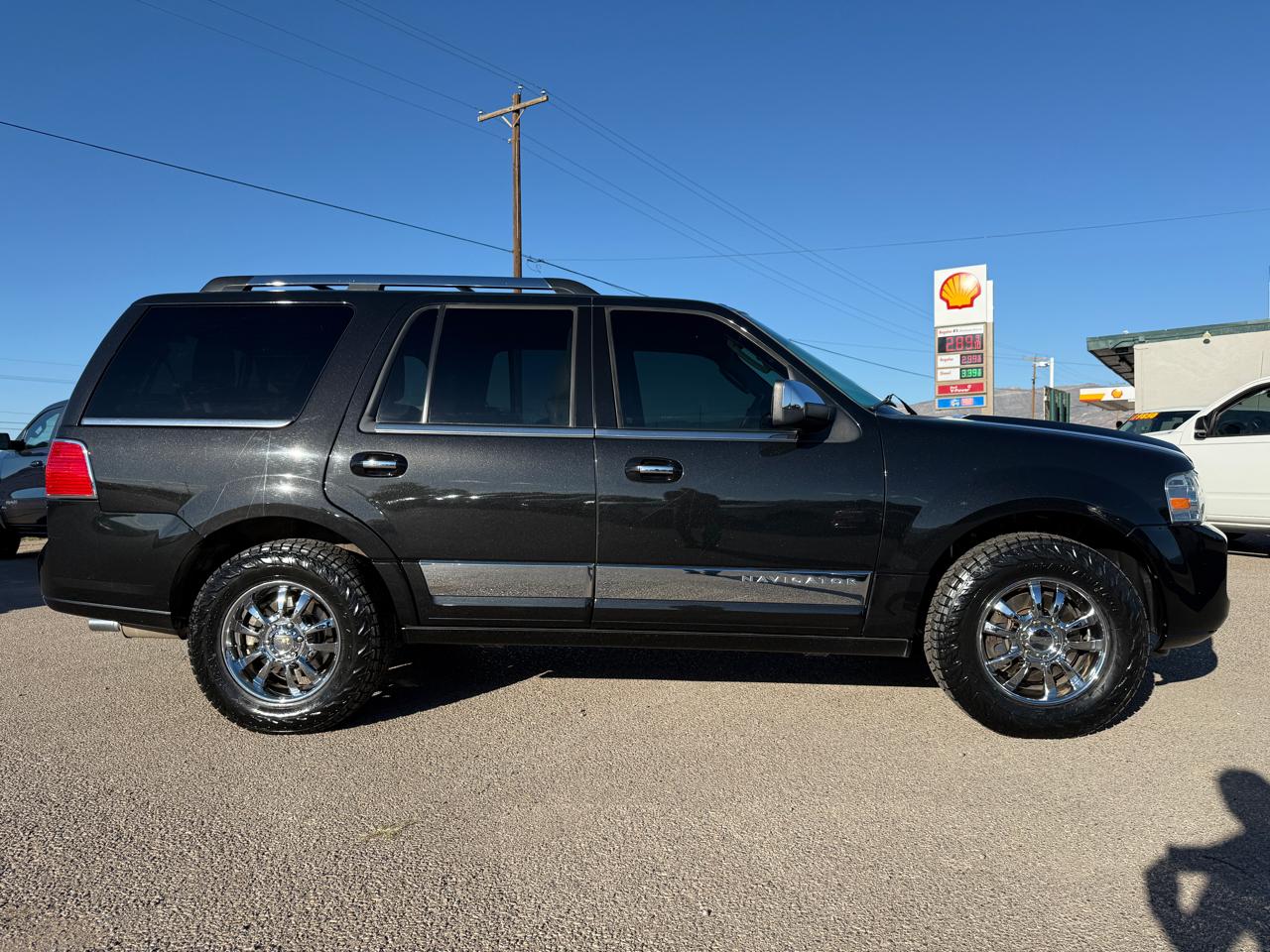 Lincoln Navigator 4WD 4dr 2013 Lincoln Navigator 4WD 4dr 2013