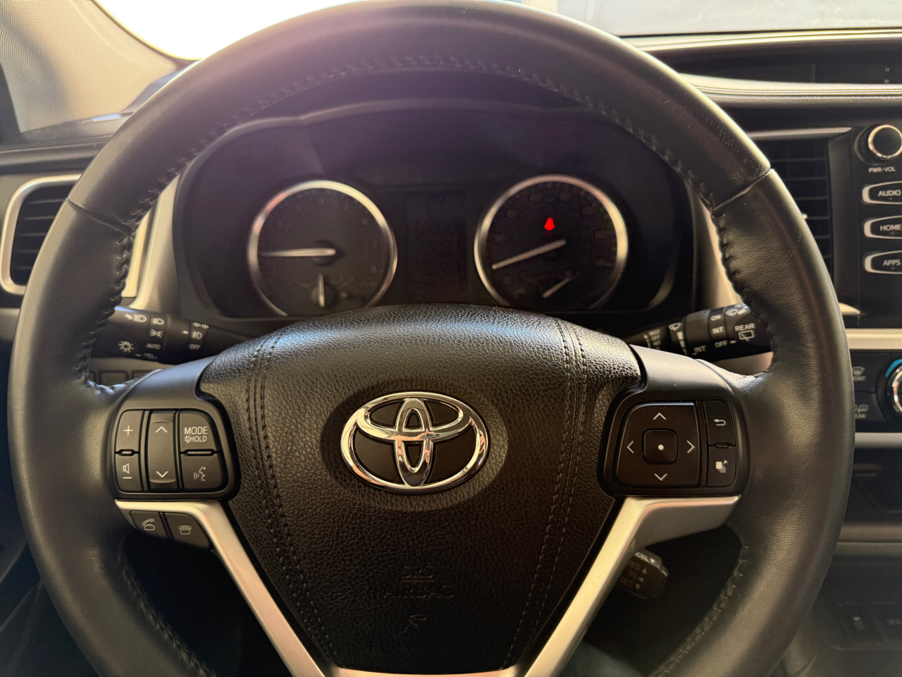 Toyota Highlander AWD 4dr V6 XLE (Natl) 2016 Toyota Highlander AWD 4dr V6 XLE (Natl) 2016