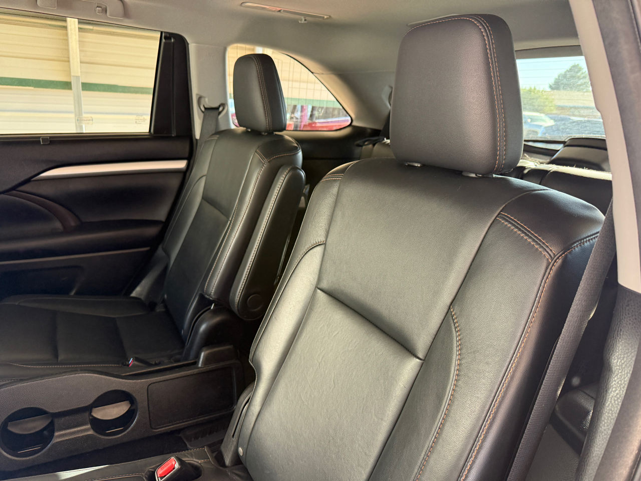 Toyota Highlander AWD 4dr V6 XLE (Natl) 2016 Toyota Highlander AWD 4dr V6 XLE (Natl) 2016