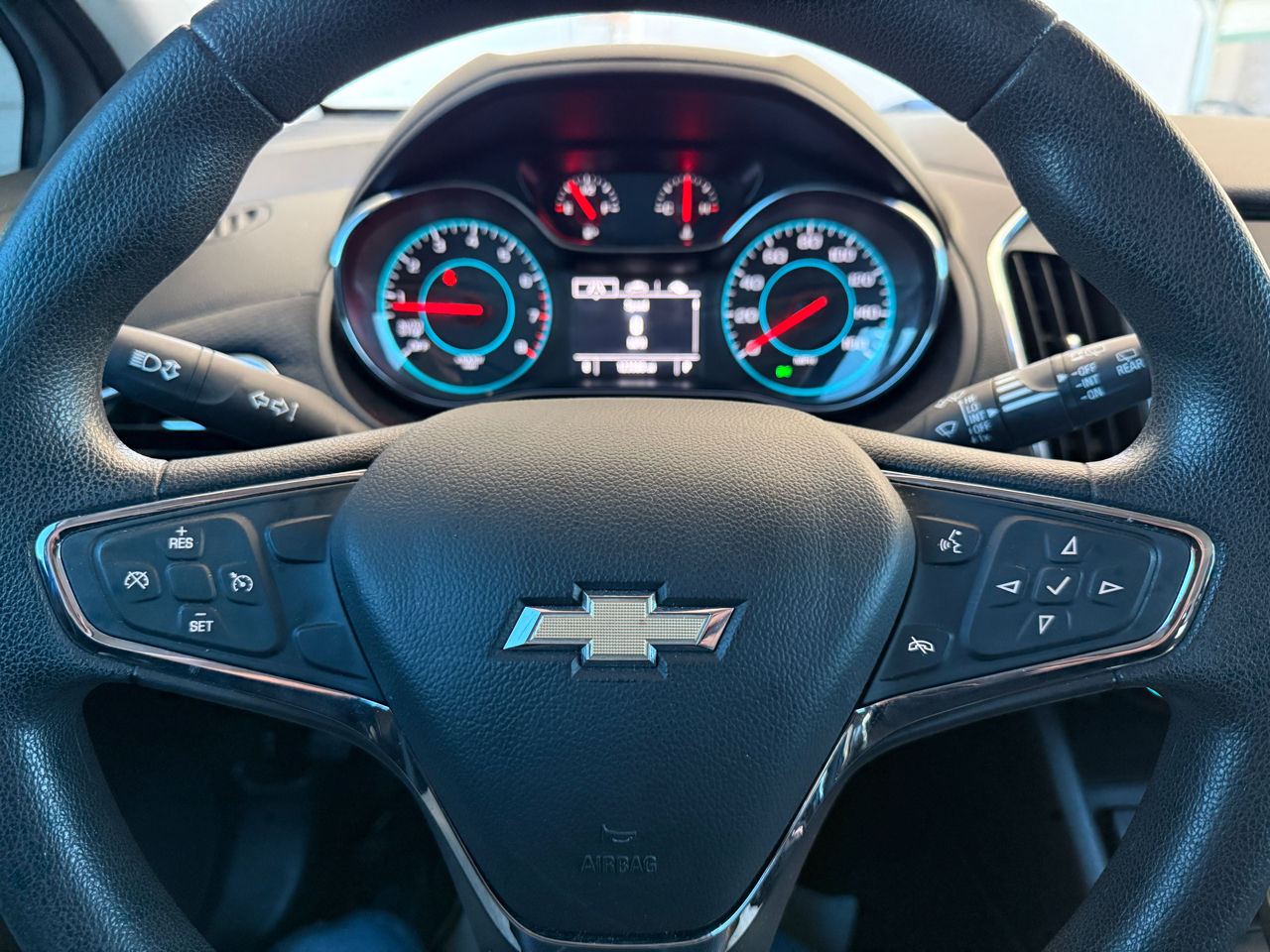 Chevrolet Cruze 4dr HB 1.4L LT w/1SD 2017