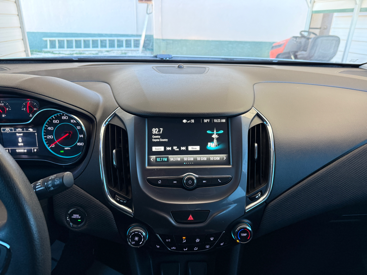 Chevrolet Cruze 4dr HB 1.4L LT w/1SD 2017