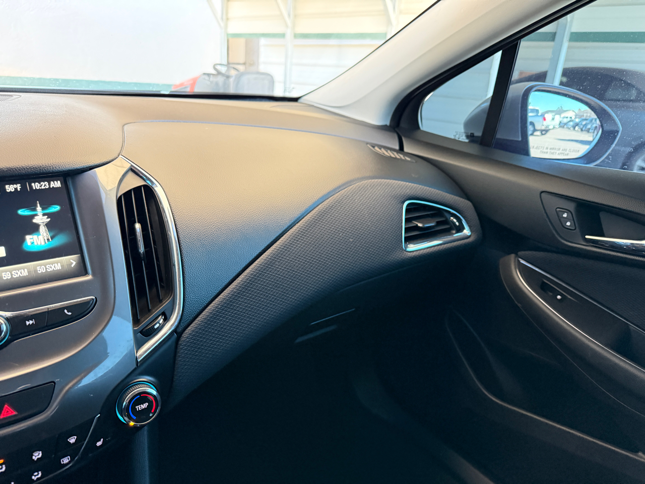 Chevrolet Cruze 4dr HB 1.4L LT w/1SD 2017