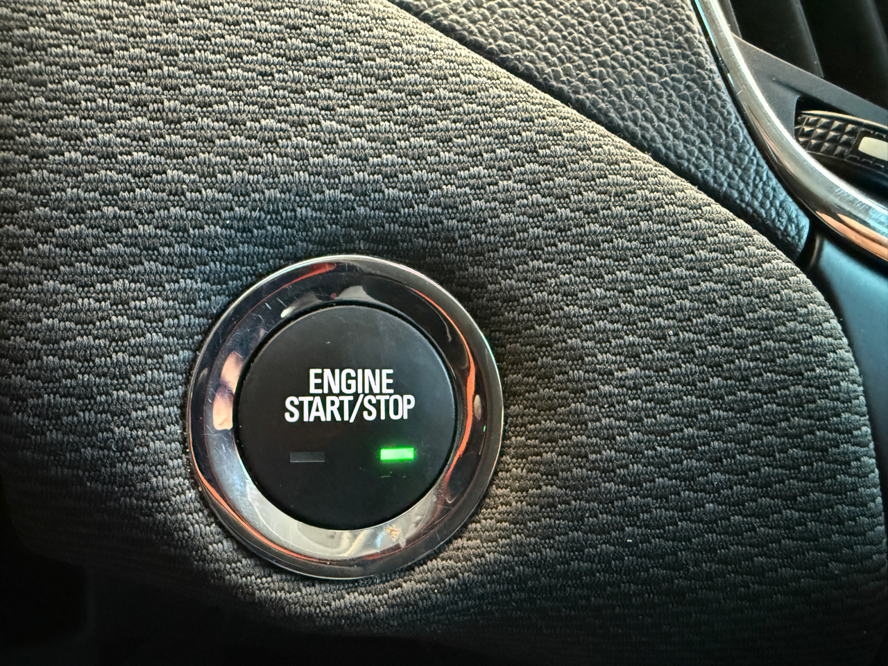 Chevrolet Cruze 4dr HB 1.4L LT w/1SD 2017