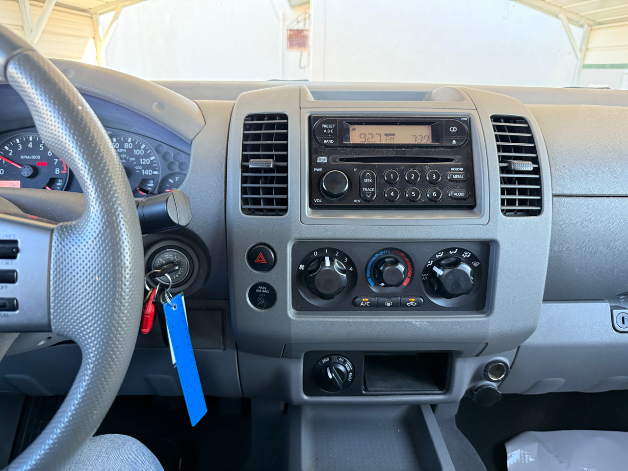 Nissan Frontier 4WD Crew Cab SWB Manual SE 2007 Nissan Frontier 4WD Crew Cab SWB Manual SE 2007