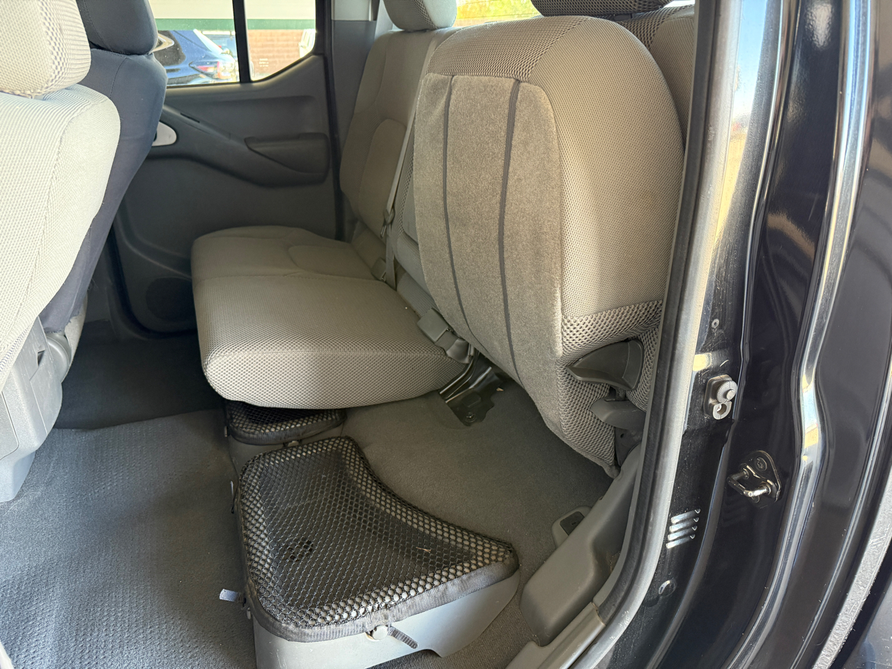 Nissan Frontier 4WD Crew Cab SWB Manual SE 2007 Nissan Frontier 4WD Crew Cab SWB Manual SE 2007