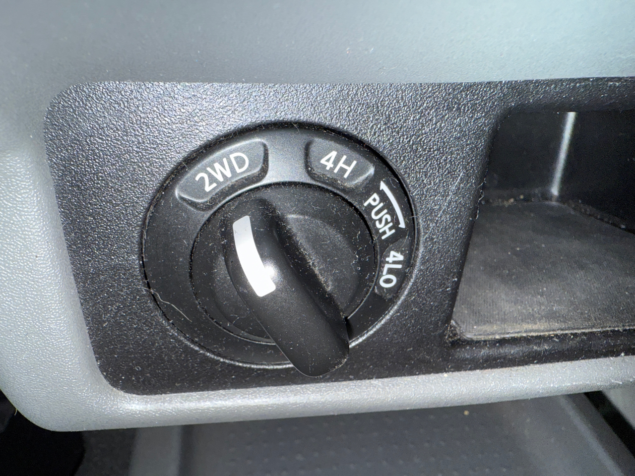 Nissan Frontier 4WD Crew Cab SWB Manual SE 2007 Nissan Frontier 4WD Crew Cab SWB Manual SE 2007