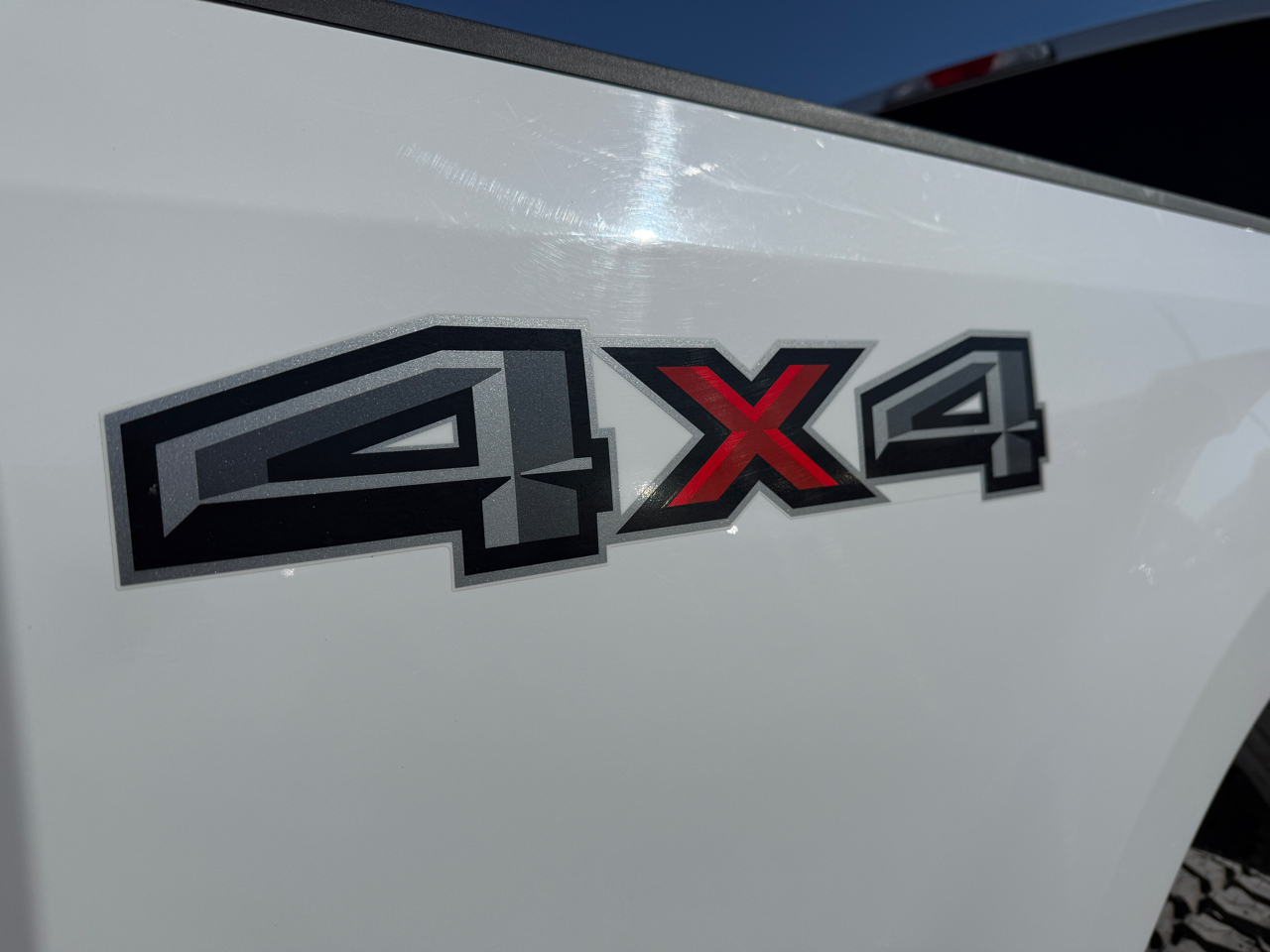 Ford Super Duty F-250 SRW XLT 4WD SuperCab 8' Box 2017