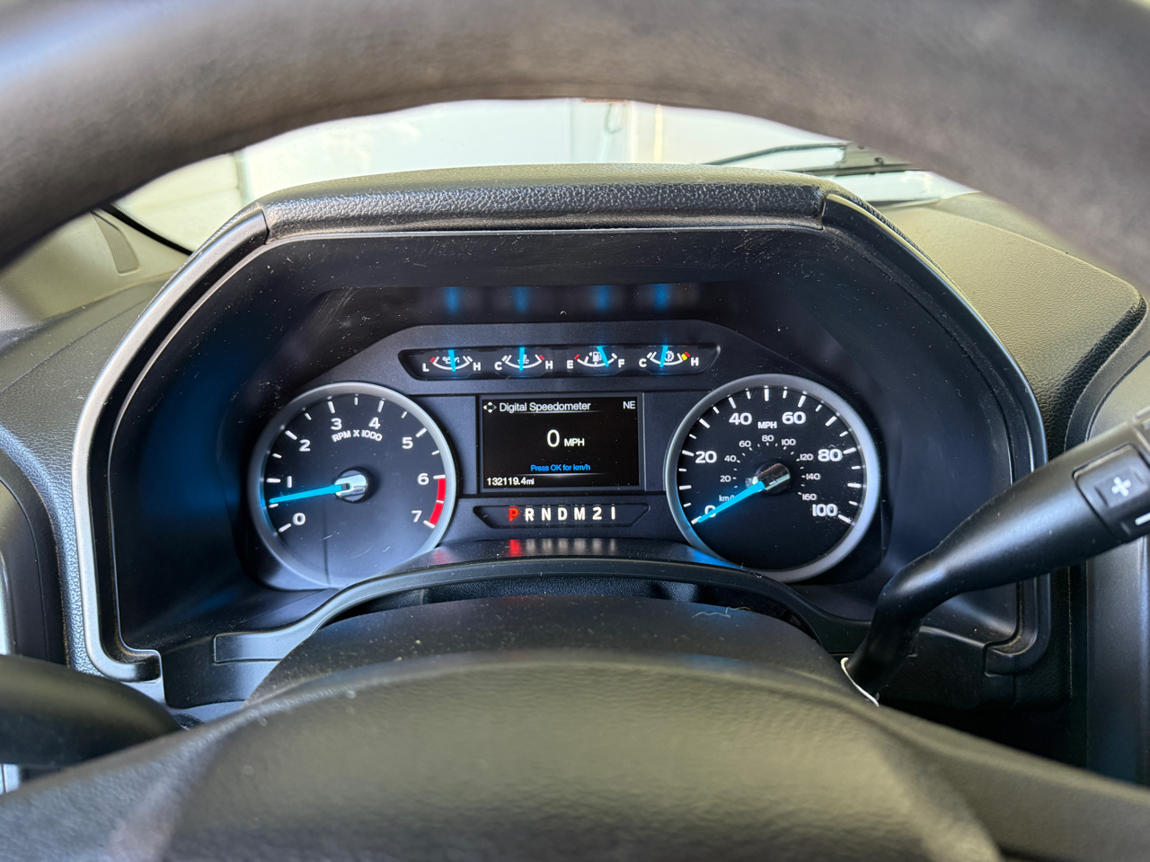 Ford Super Duty F-250 SRW XLT 4WD SuperCab 8' Box 2017