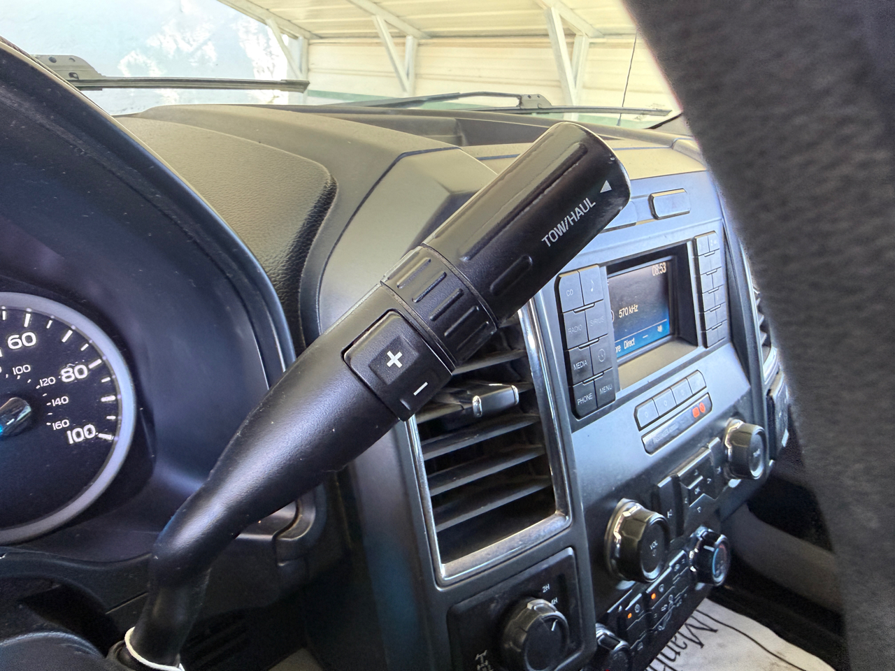 Ford Super Duty F-250 SRW XLT 4WD SuperCab 8' Box 2017