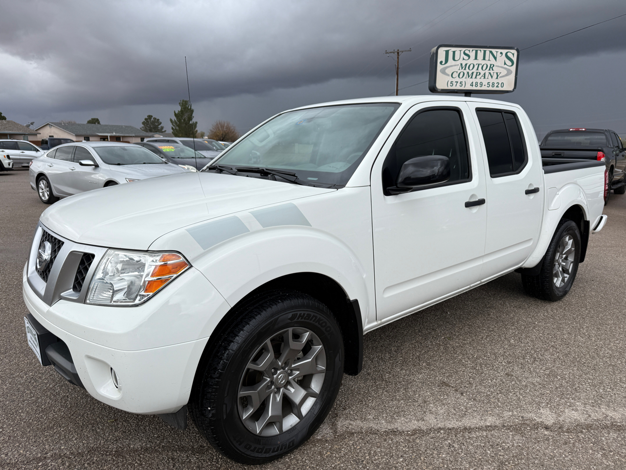 2021 Nissan Frontier Crew Cab 4x4 SV Auto