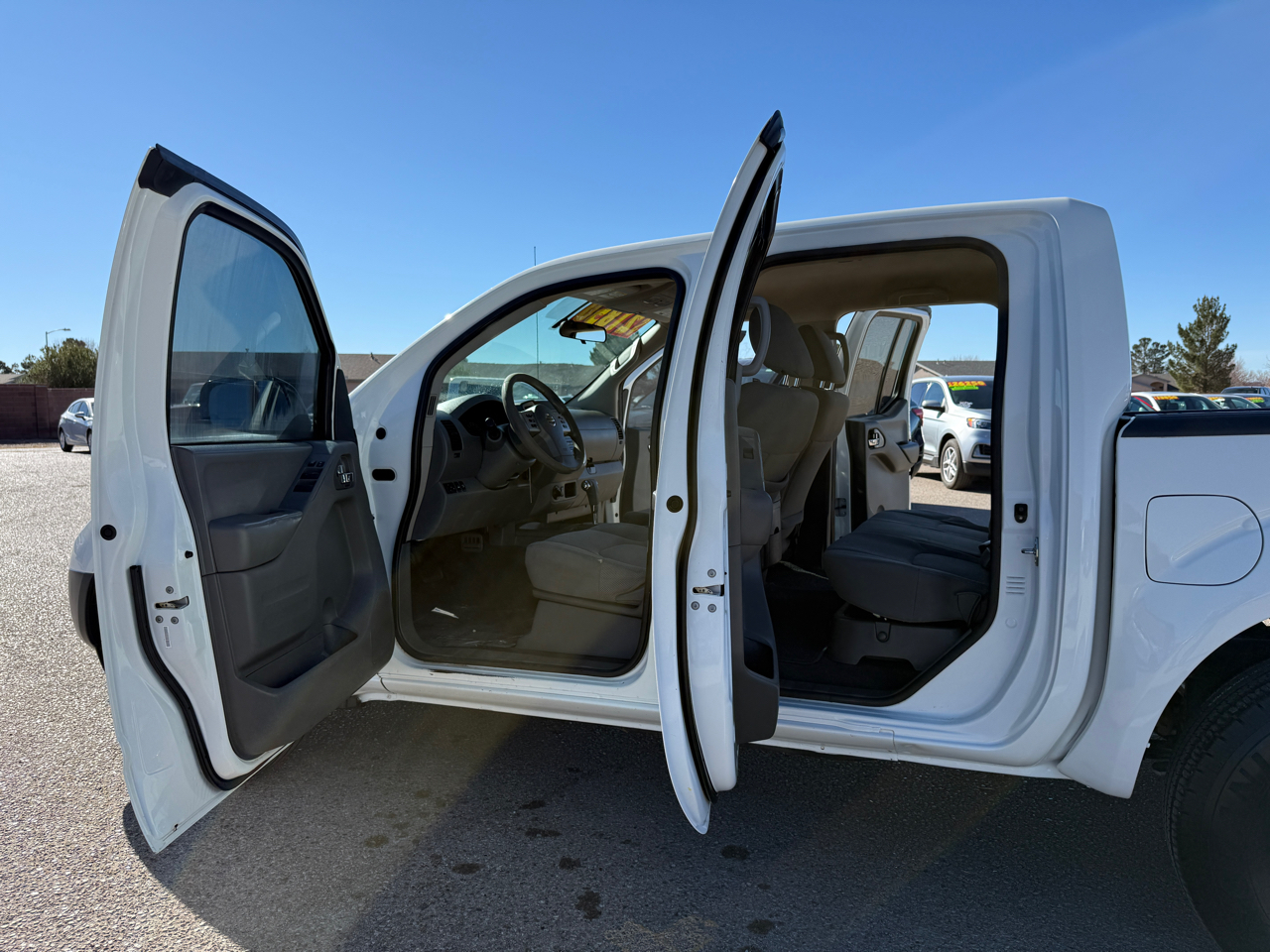 Nissan Frontier Crew Cab 4x4 SV Auto *Ltd Avail* 2019