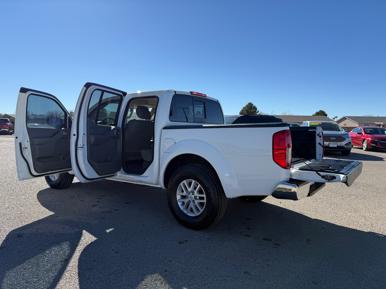 Nissan Frontier Crew Cab 4x4 SV Auto *Ltd Avail* 2019