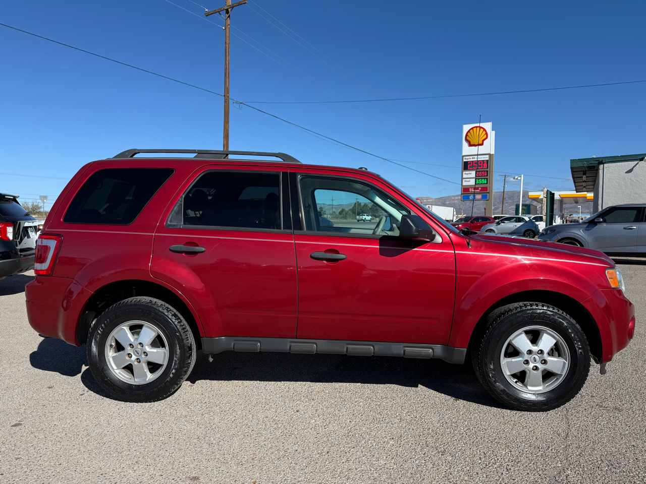 Ford Escape 4WD 4dr XLT 2012