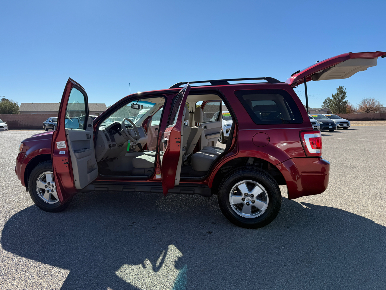 Ford Escape 4WD 4dr XLT 2012
