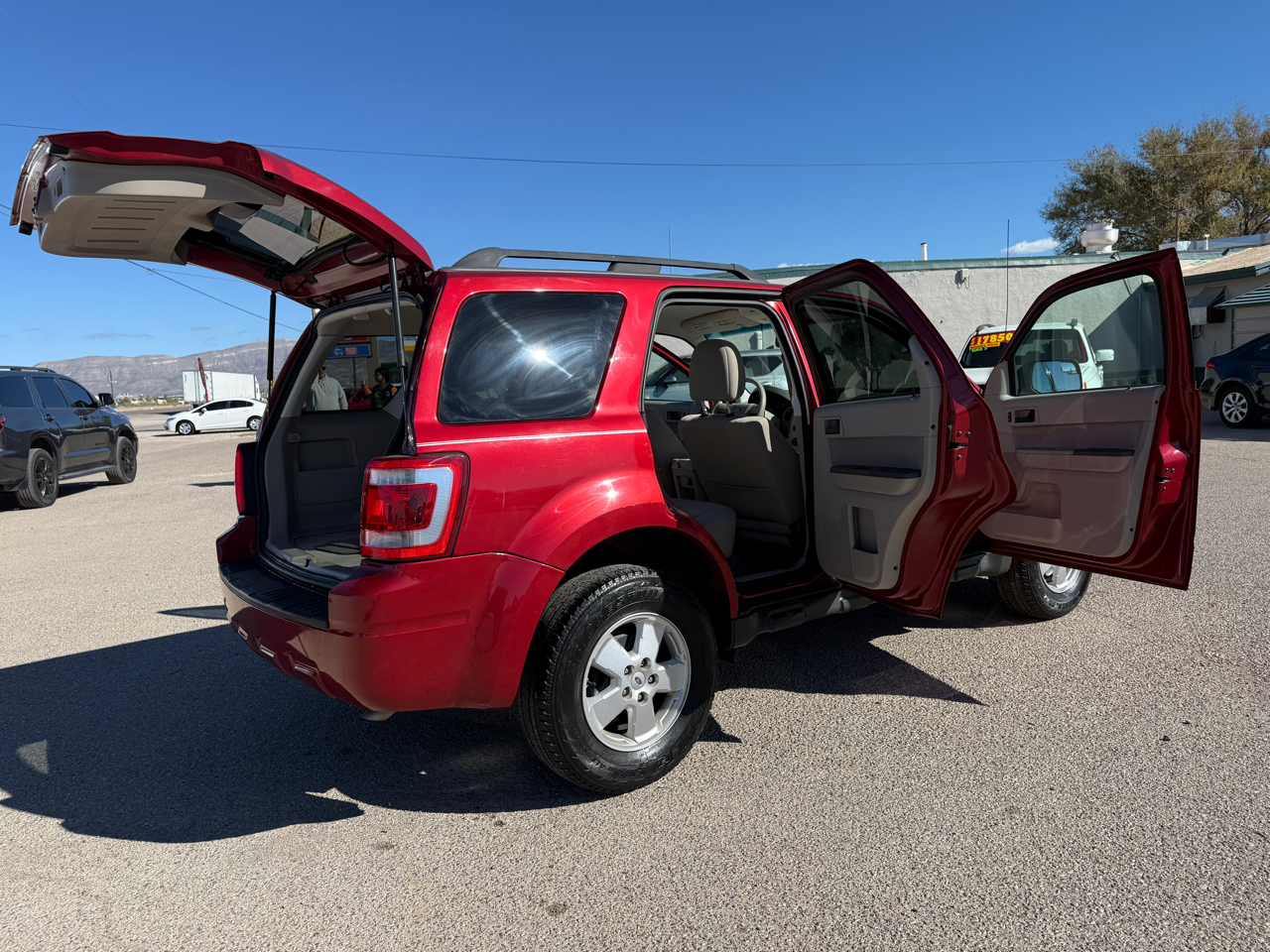 Ford Escape 4WD 4dr XLT 2012
