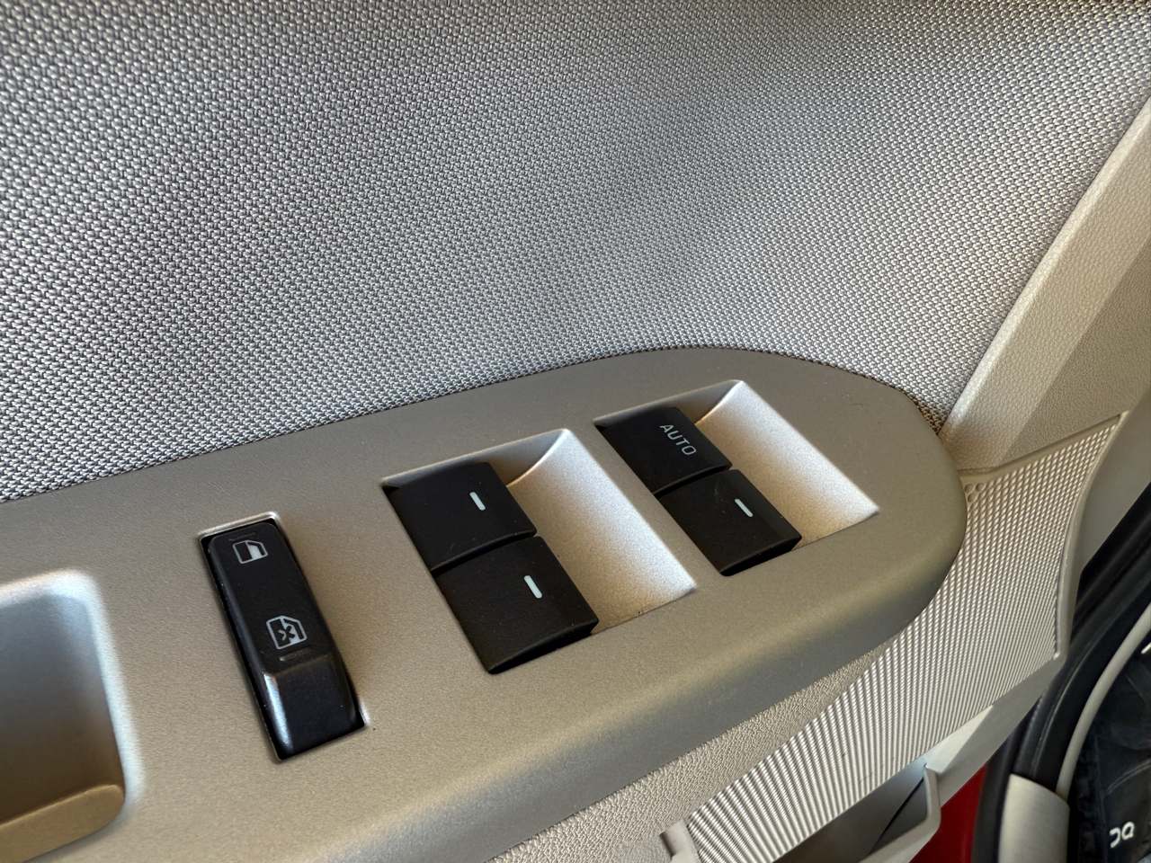 Ford Escape 4WD 4dr XLT 2012