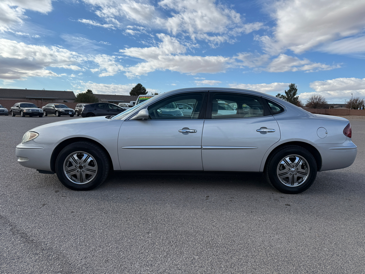 Buick LaCrosse 4dr Sdn CX 2005
