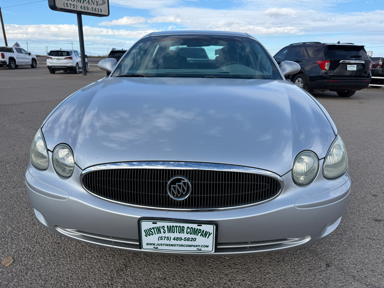 Buick LaCrosse 4dr Sdn CX 2005