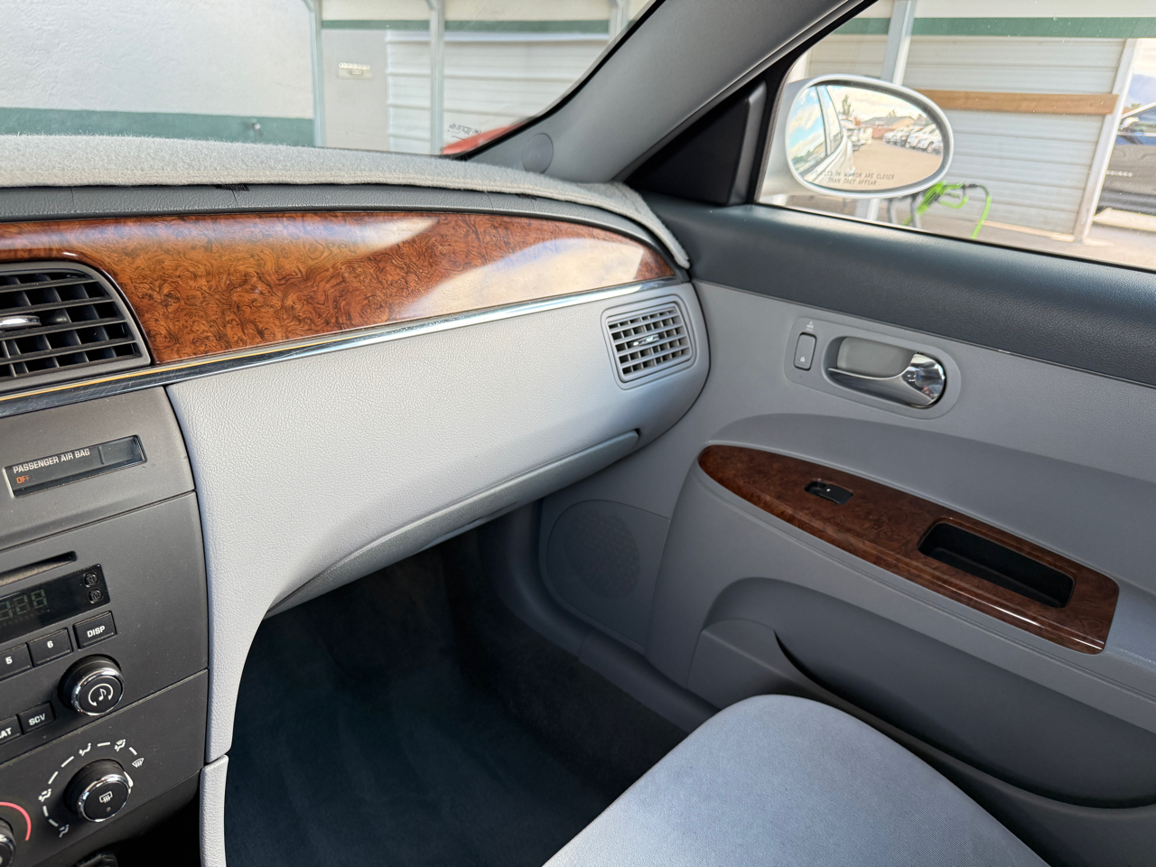 Buick LaCrosse 4dr Sdn CX 2005