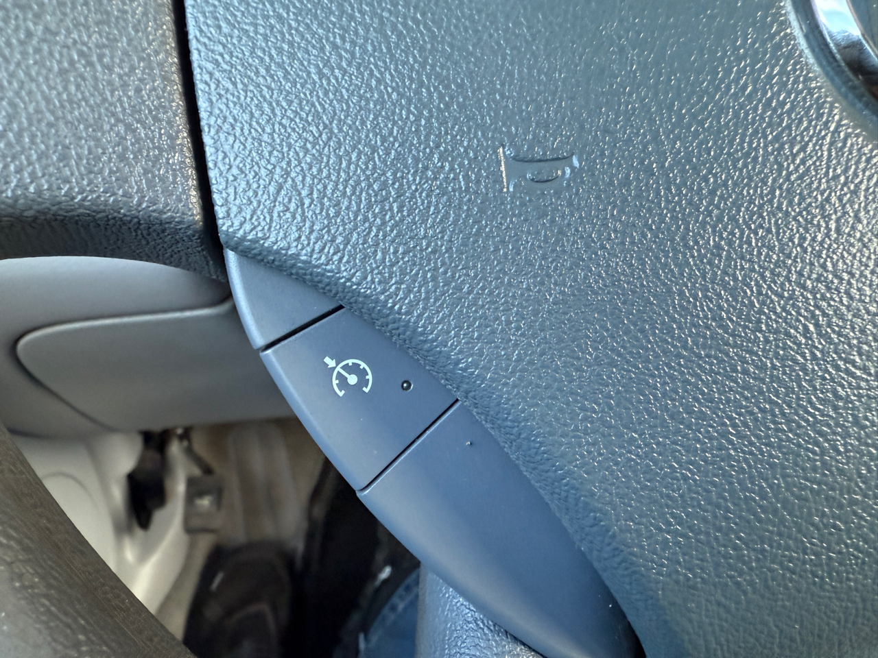 Buick LaCrosse 4dr Sdn CX 2005