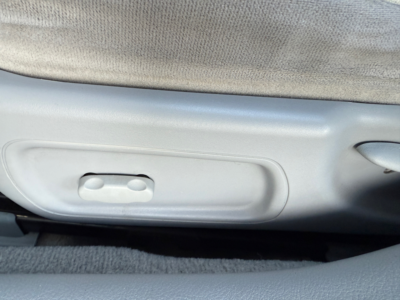 Buick LaCrosse 4dr Sdn CX 2005