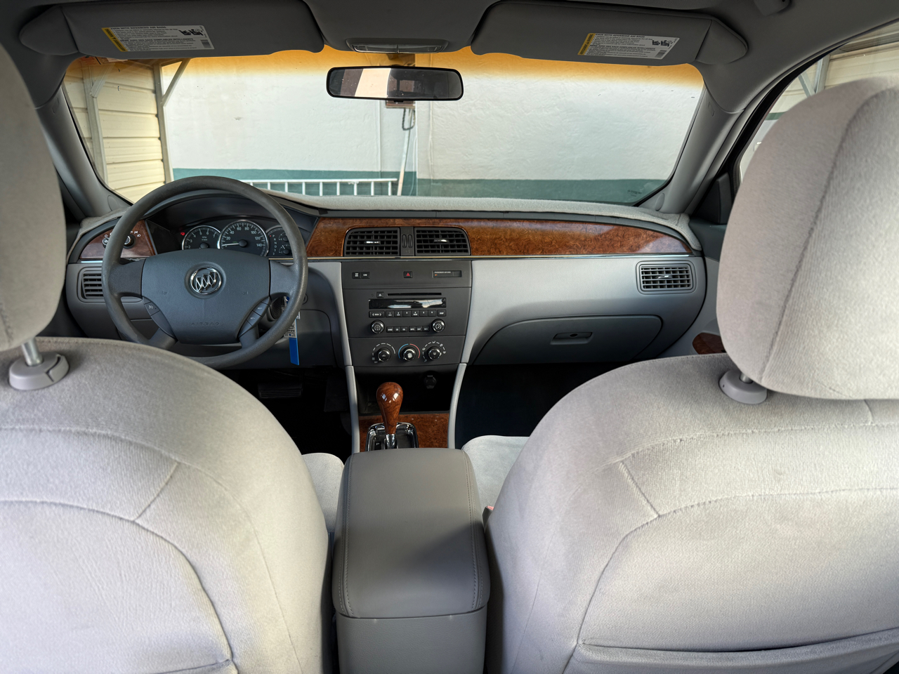 Buick LaCrosse 4dr Sdn CX 2005