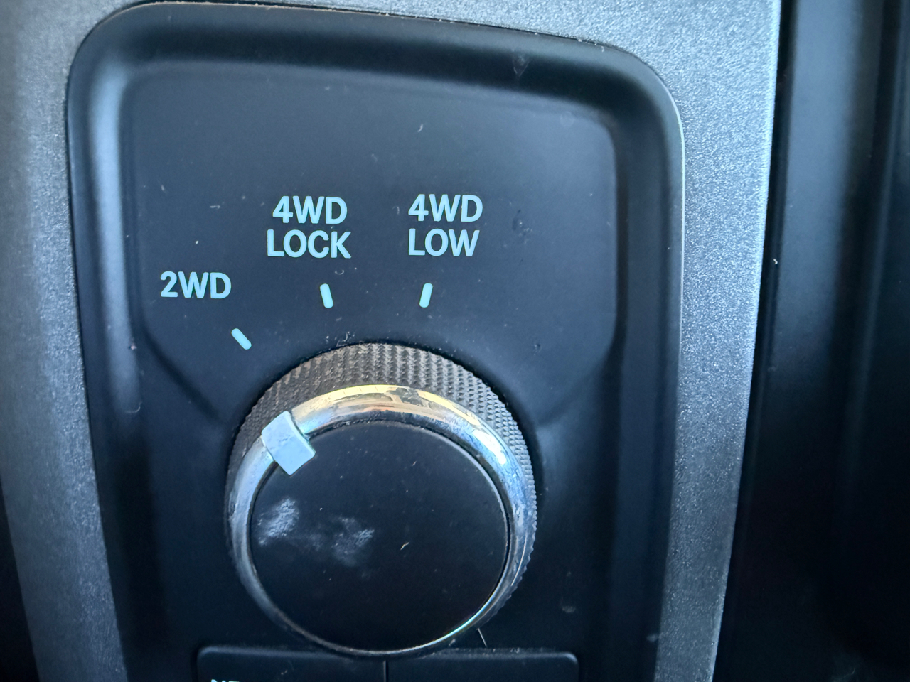 RAM 2500 4WD Crew Cab 149" Tradesman 2015