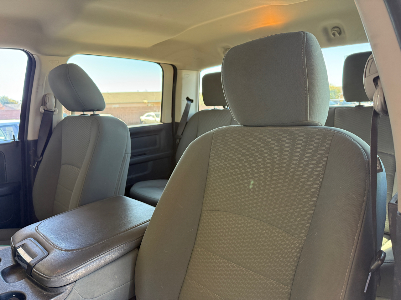 RAM 2500 4WD Crew Cab 149" Tradesman 2015