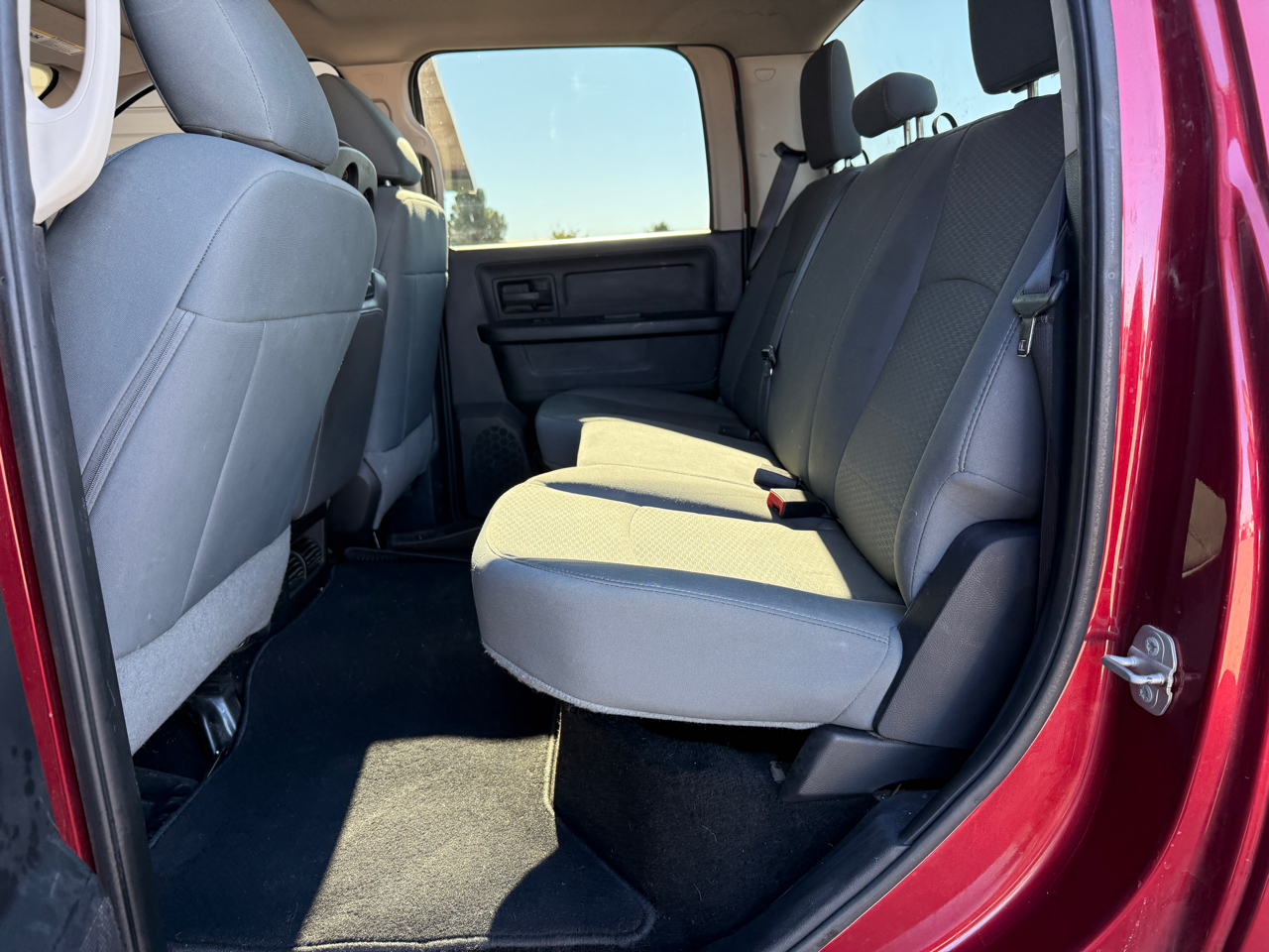 RAM 2500 4WD Crew Cab 149" Tradesman 2015