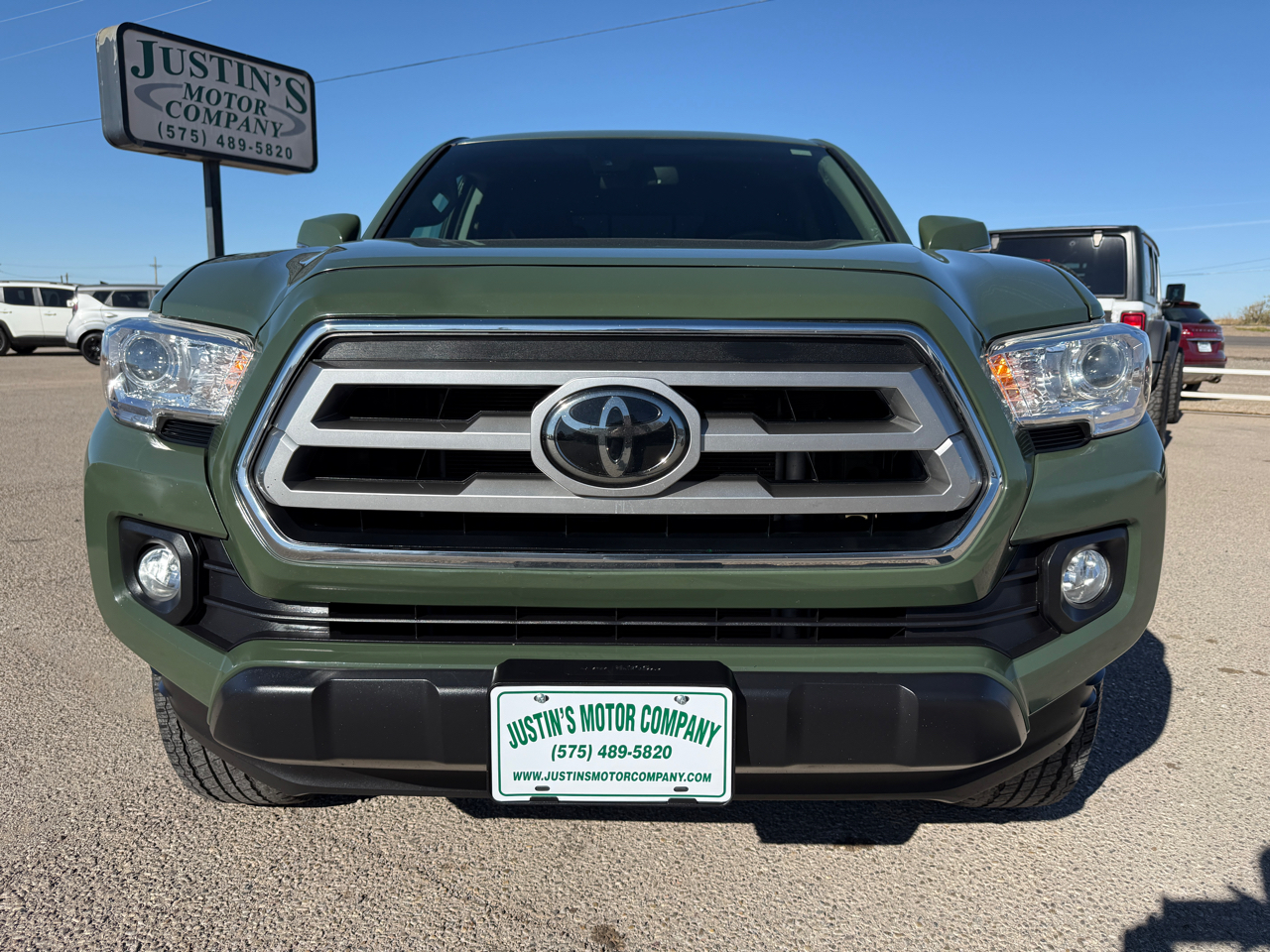 Toyota Tacoma 4WD SR5 Double Cab 5' Bed V6 AT (Natl) 2021