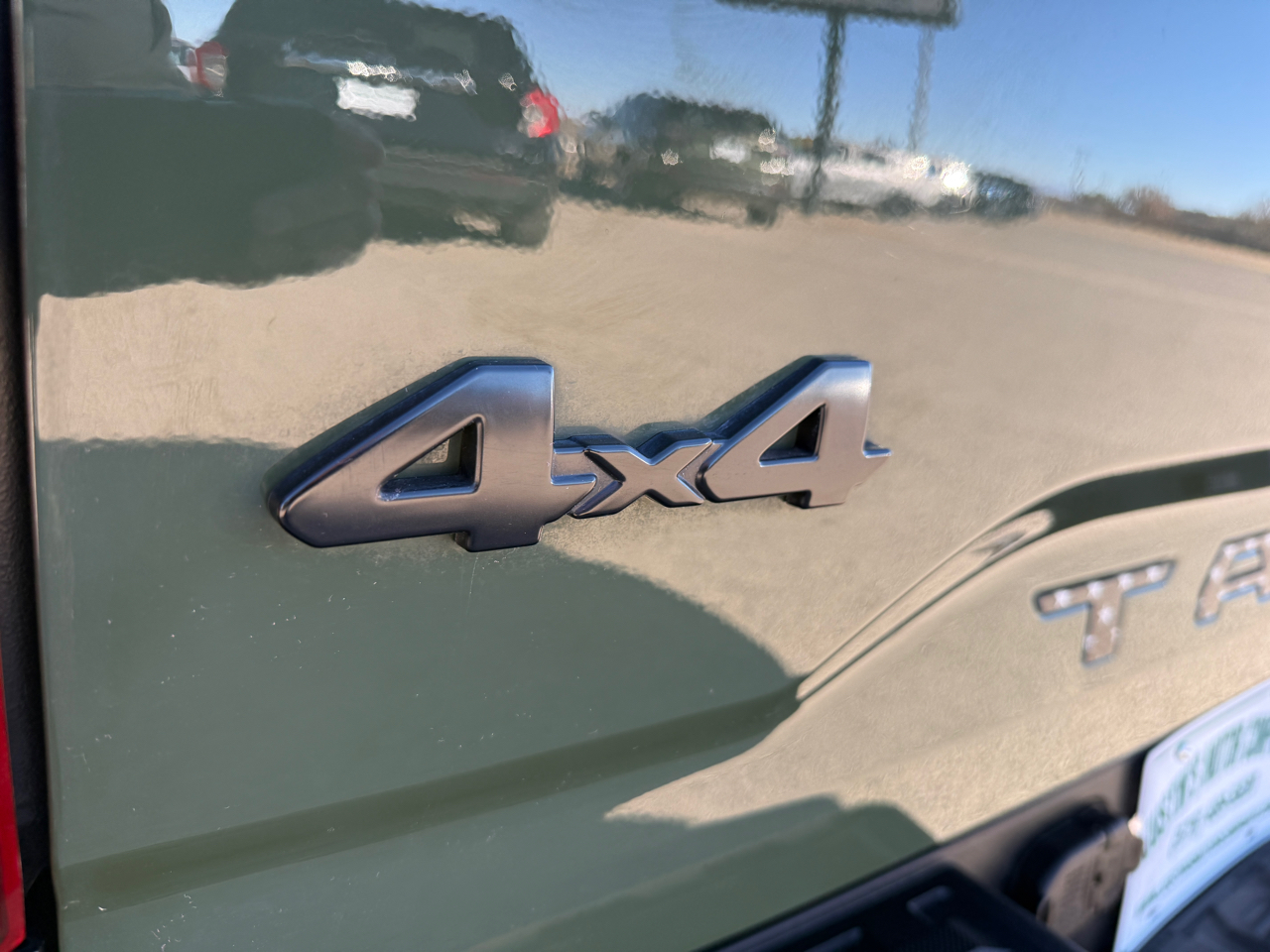 Toyota Tacoma 4WD SR5 Double Cab 5' Bed V6 AT (Natl) 2021