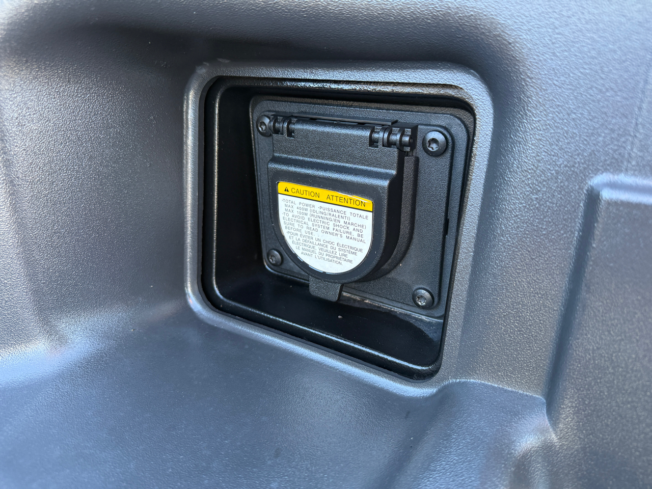 Toyota Tacoma 4WD SR5 Double Cab 5' Bed V6 AT (Natl) 2021