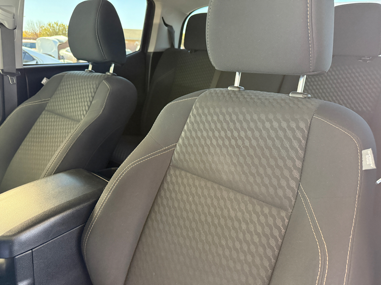 Toyota Tacoma 4WD SR5 Double Cab 5' Bed V6 AT (Natl) 2021