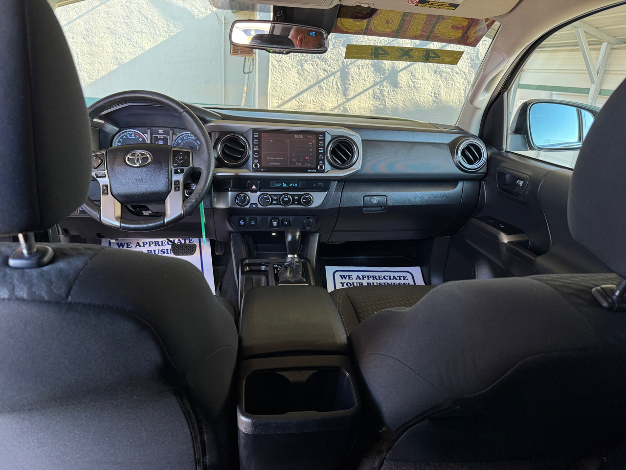 Toyota Tacoma 4WD SR5 Double Cab 5' Bed V6 AT (Natl) 2021