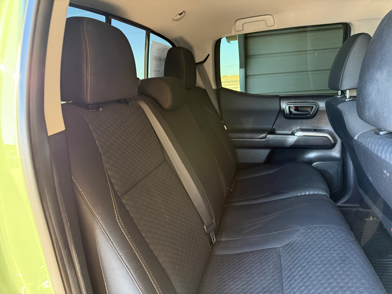 Toyota Tacoma 4WD SR5 Double Cab 5' Bed V6 AT (Natl) 2021