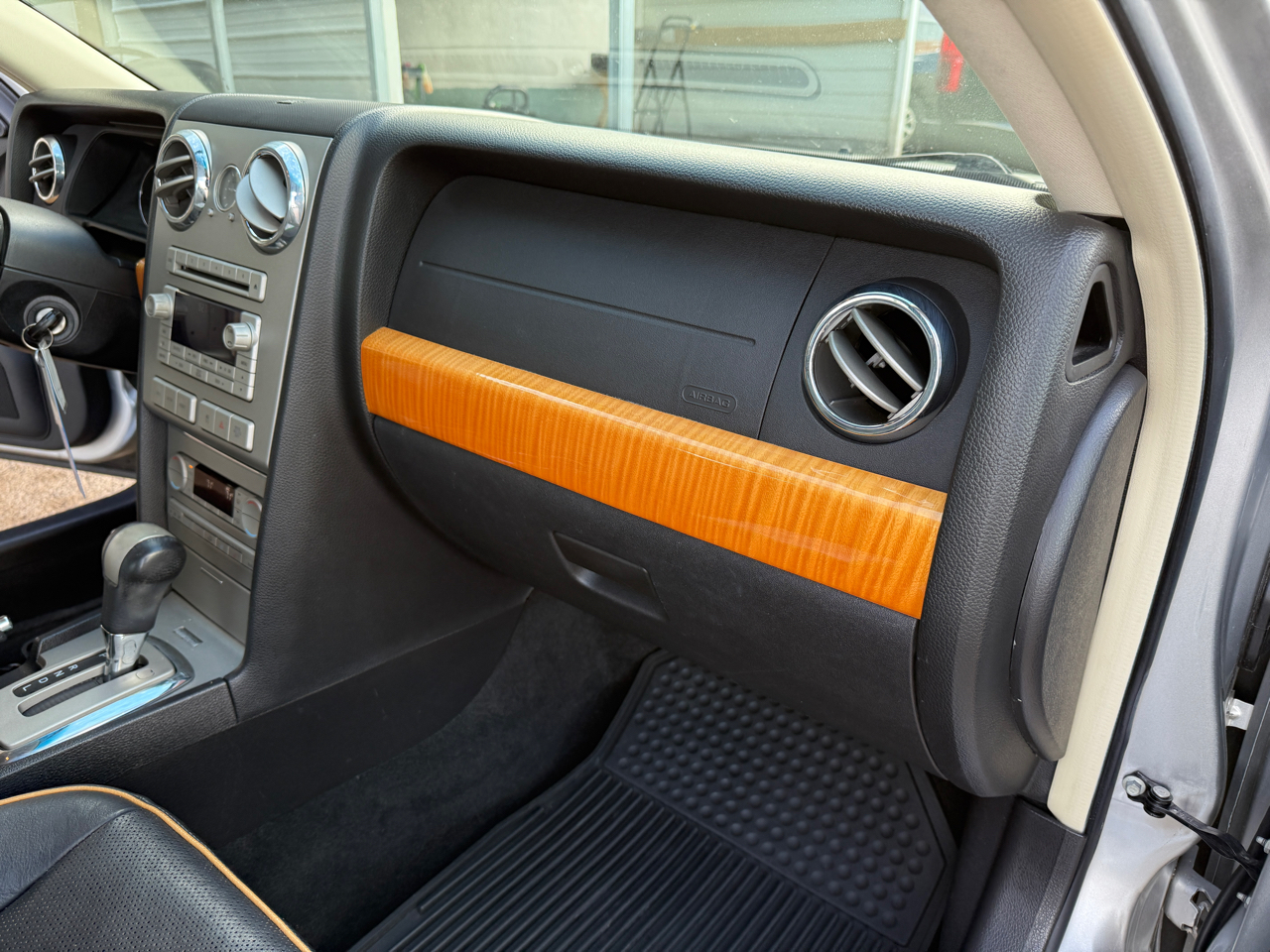 Lincoln MKZ 4dr Sdn FWD 2009