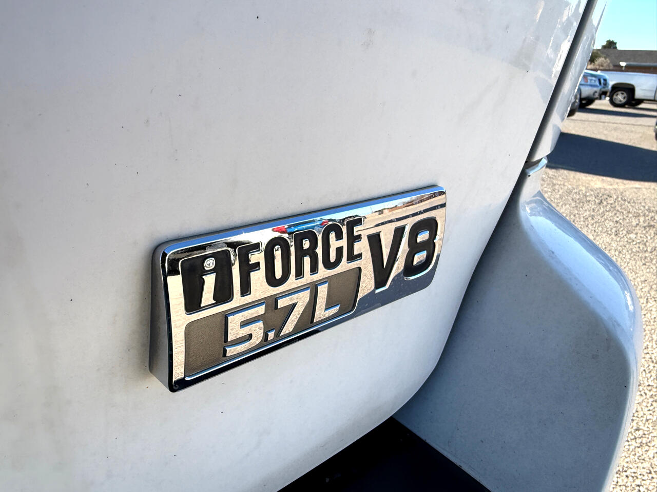 Toyota Sequoia 4WD LV8 6-Spd AT Ltd (Natl) 2010