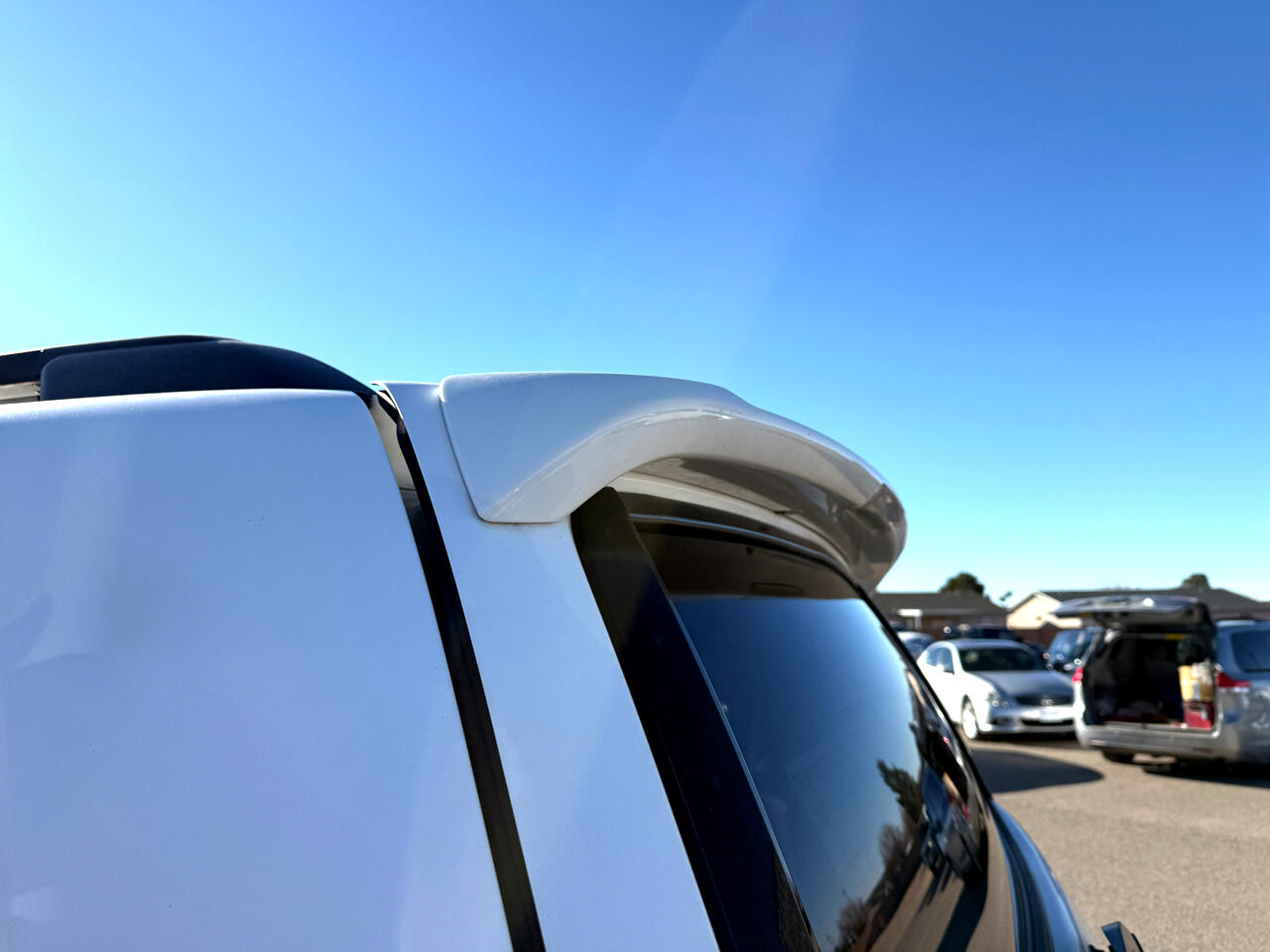 Toyota Sequoia 4WD LV8 6-Spd AT Ltd (Natl) 2010