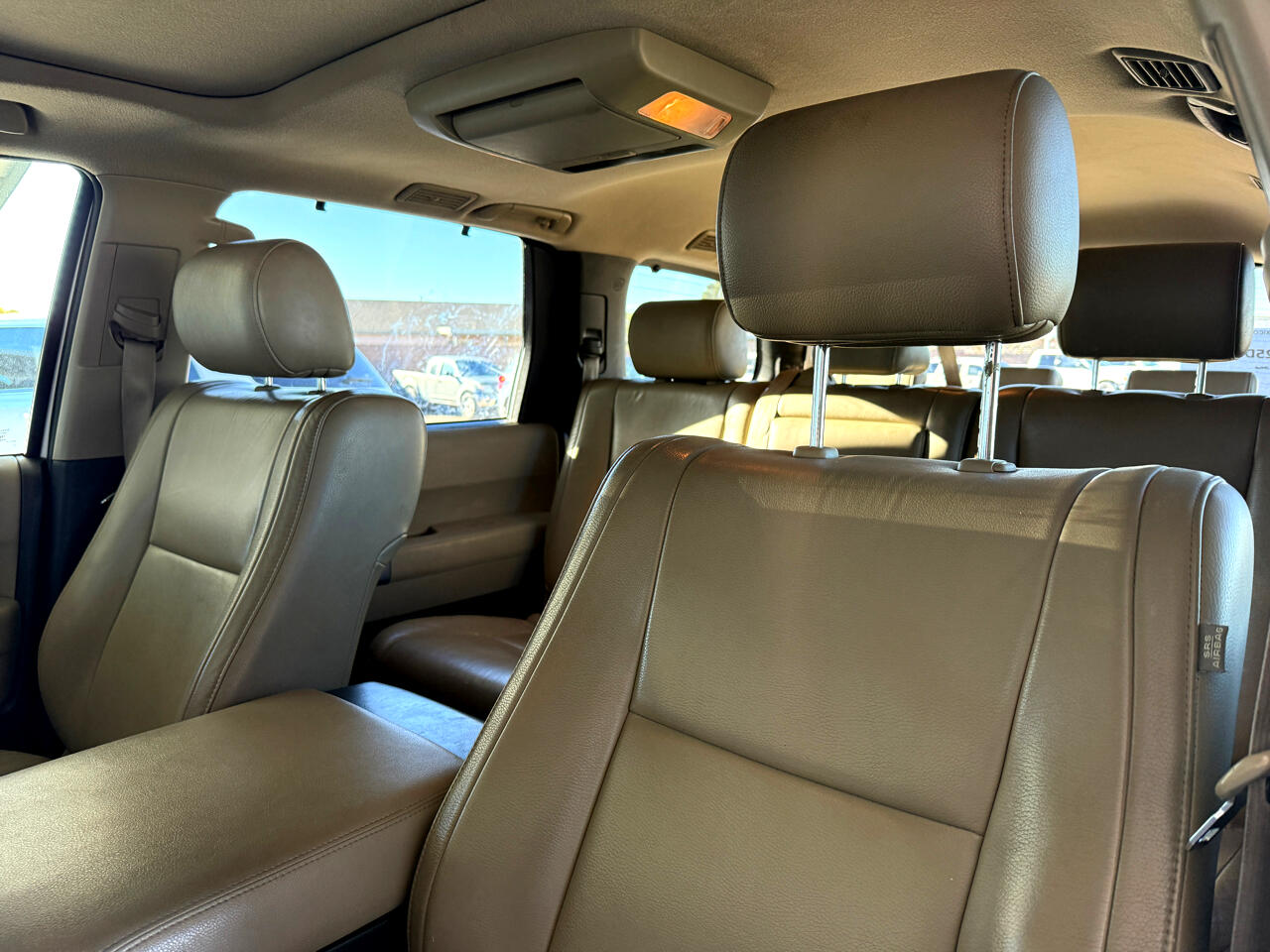 Toyota Sequoia 4WD LV8 6-Spd AT Ltd (Natl) 2010